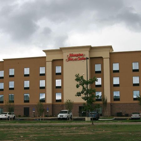 Hampton Inn & Suites Cleveland-Ментор Екстериор снимка
