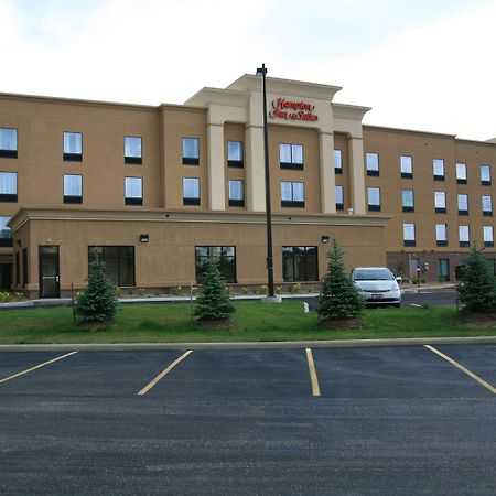 Hampton Inn & Suites Cleveland-Ментор Екстериор снимка