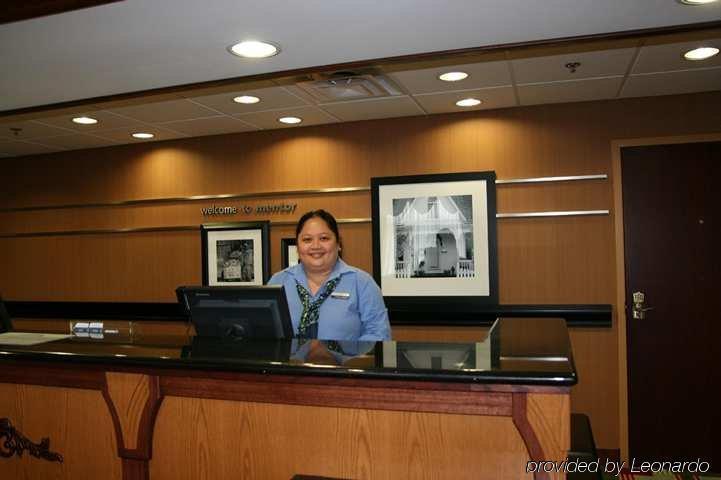 Hampton Inn & Suites Cleveland-Ментор Интериор снимка
